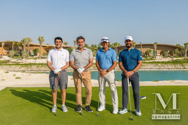 RSG Group CEO John Pagano (middle right) prepares to play a round at Shura Links