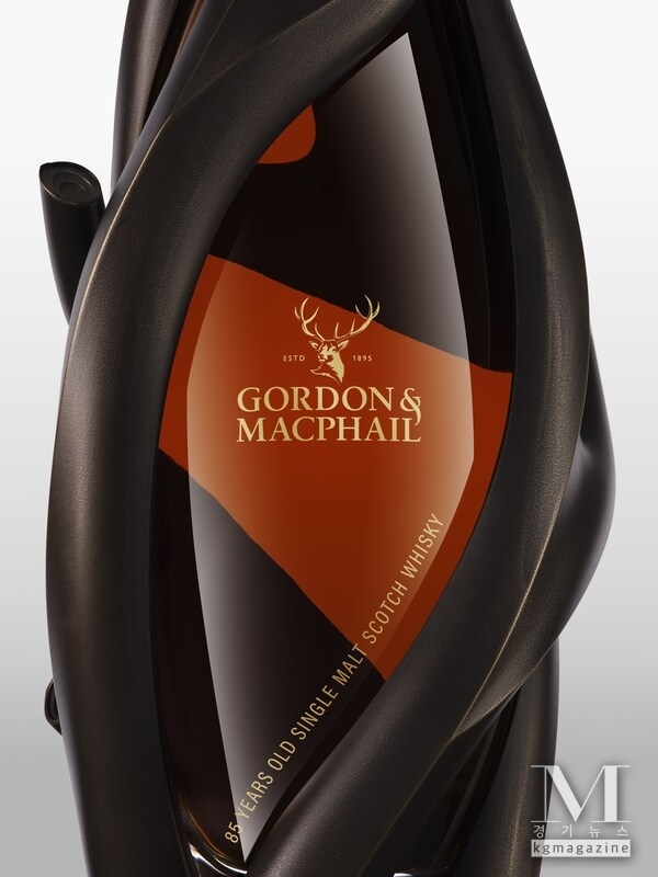 Gordon & MacPhail 85 Years Old from Glenlivet Distillery – Credit: GORDON & MACPHAIL