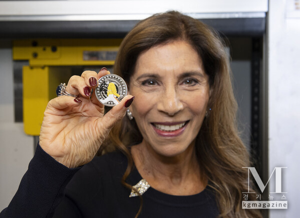 ROYAL MINT ROCKS THE NATION WITH FREDDIE MERCURY COLLECTIBLE COIN