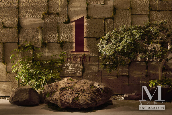 Now Open: 1 Hotel Tokyo—A Nature-Infused Urban Sanctuary Credit: Mikkel Vang